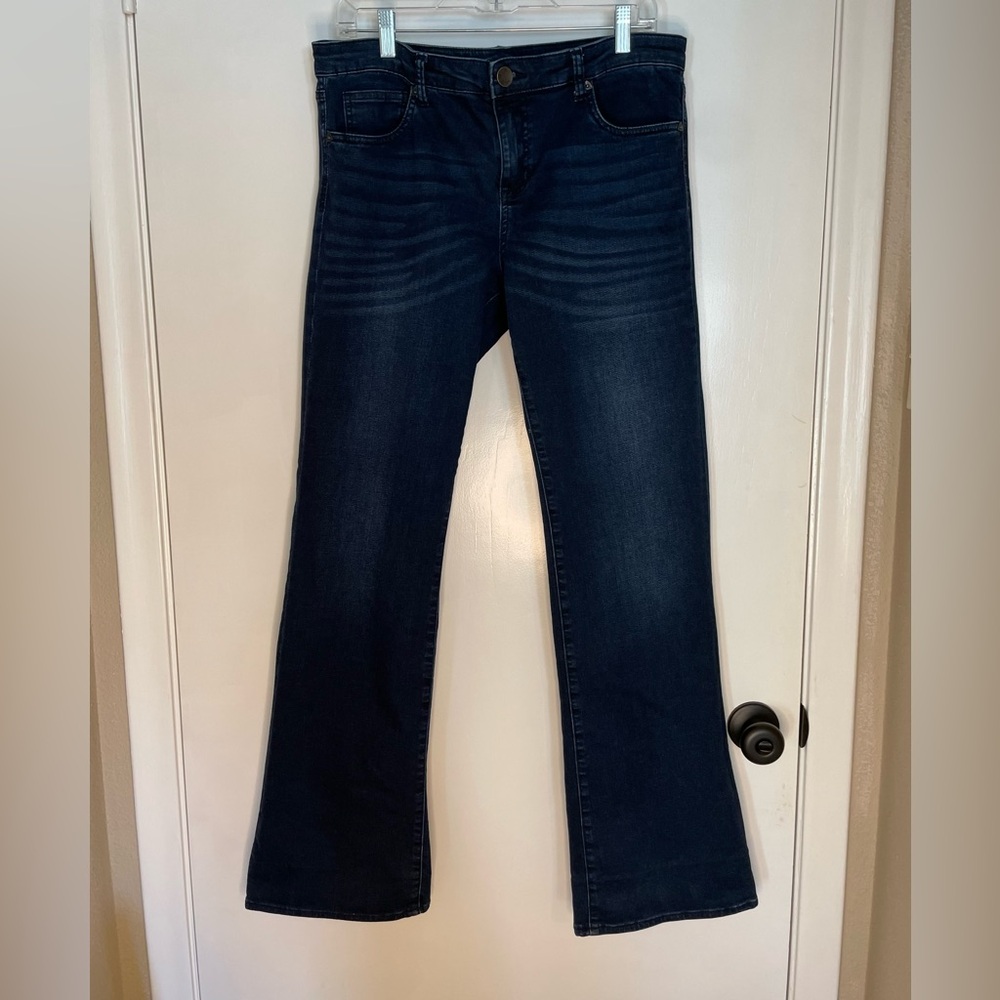 Kut from the Kloth Jean Flare Baby Bootcut - Picture 3 of 9